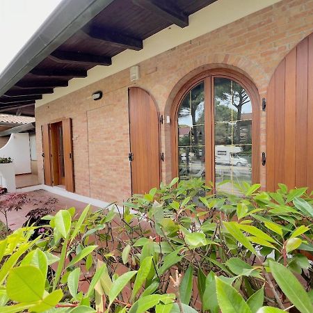 Villa Palm Lignano Sabbiadoro Exteriör bild